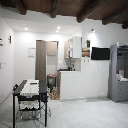 Vincent'S House Apartment Naples Exterior photo