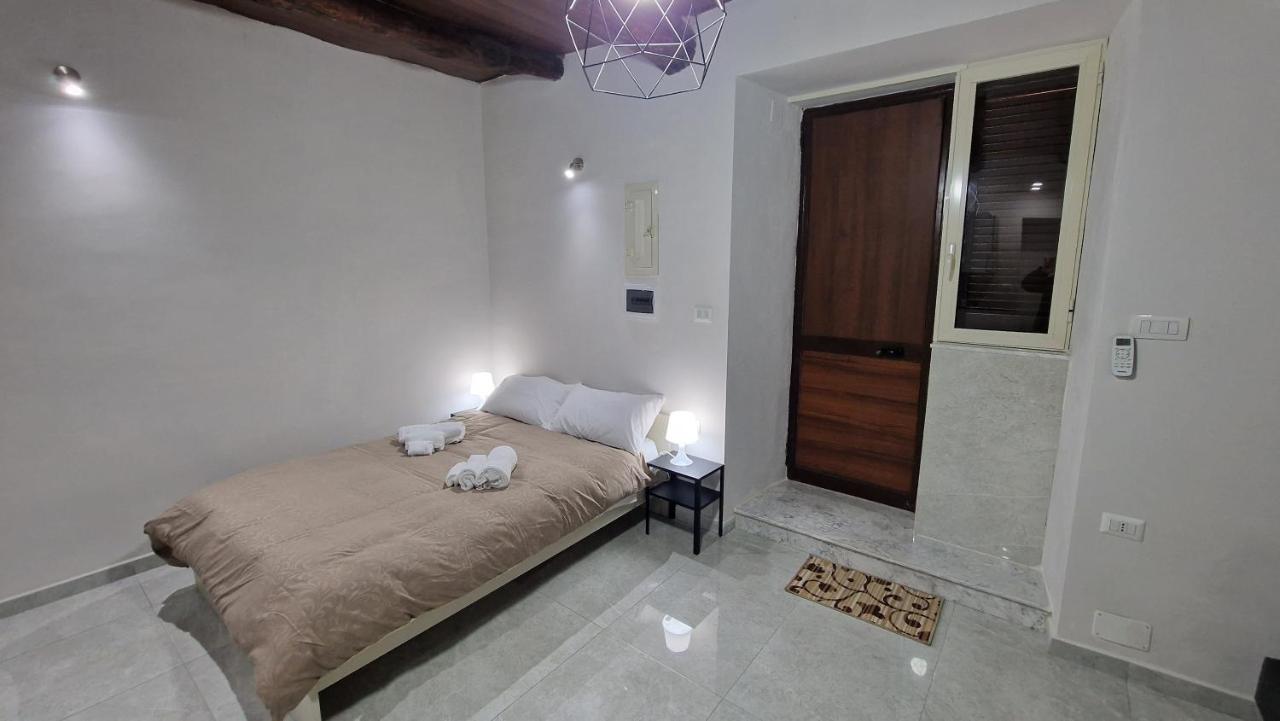 Vincent'S House Apartment Naples Exterior photo