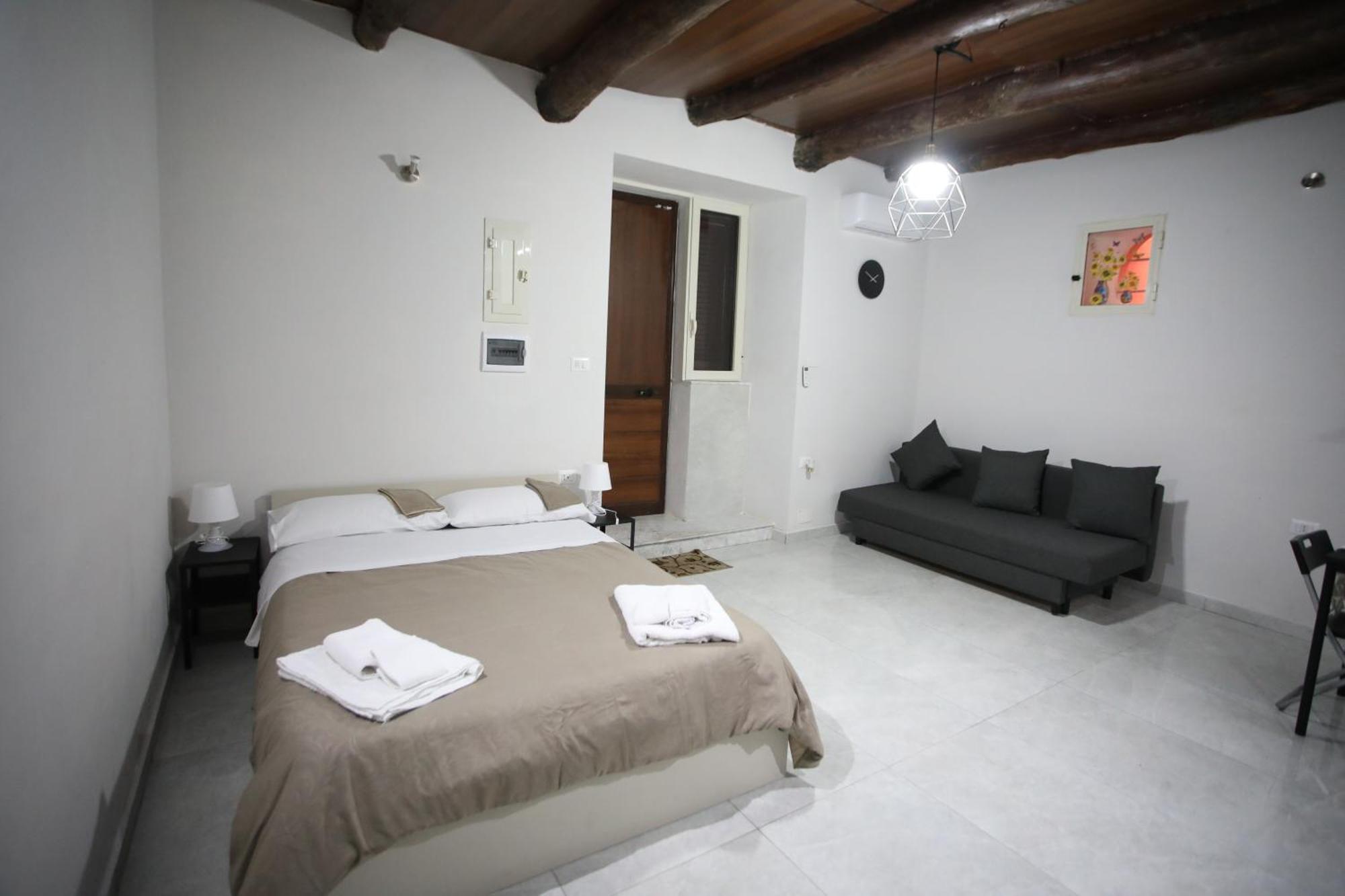 Vincent'S House Apartment Naples Exterior photo